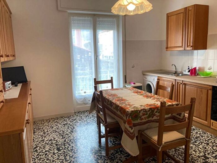 Appartamento con 5 locali in affitto in Valleggia, Quiliano