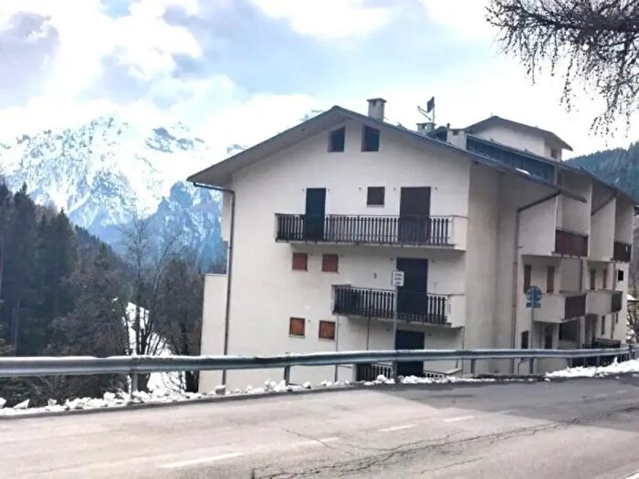 Appartamento bilocale in vendita in Via Moia, Foppolo