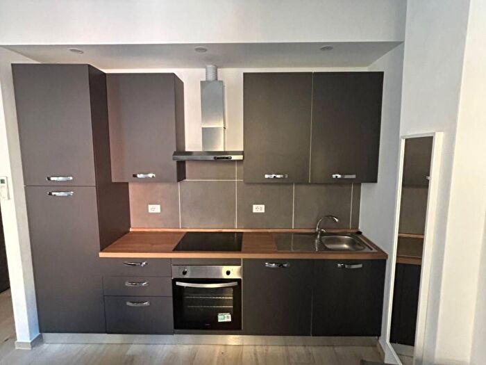 Appartamento monolocale in affitto in Via Savenella, Castiglione Tribunale, Bologna