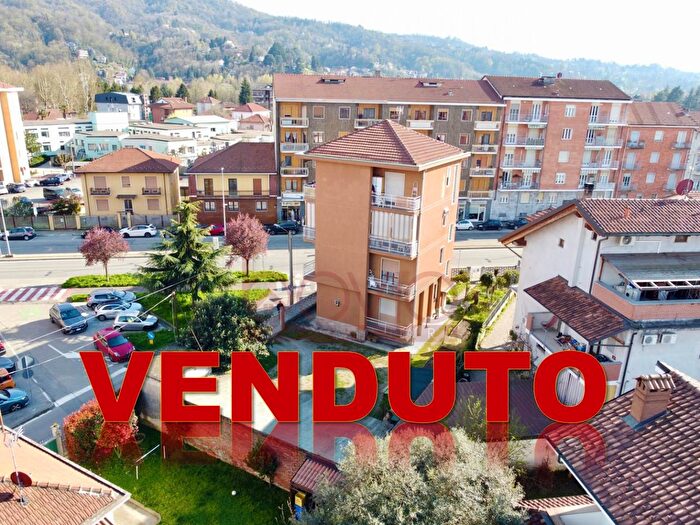 Appartamento trilocale in vendita in Via Roma, San Mauro Torinese