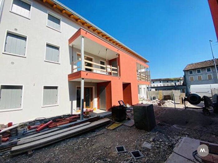 Appartamento quadrilocale in vendita in Via Trevisit, Cordenons