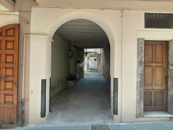 Casa bilocale in vendita in Via Luigi Bruno, Contrada