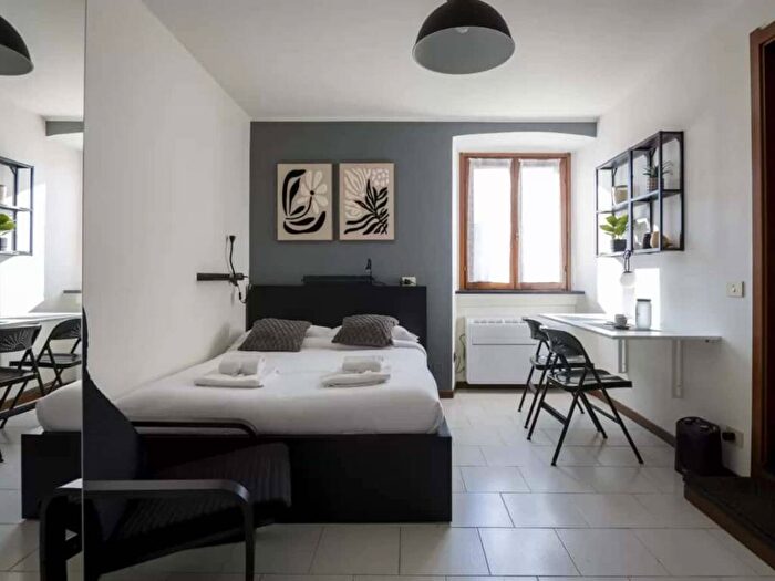 Appartamento monolocale in affitto in Via Giuseppe Sirtori, Porta Venezia, Milano