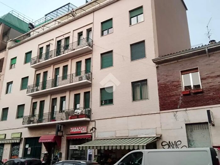 Appartamento monolocale in vendita in Via Ponte Nuovo, Milano