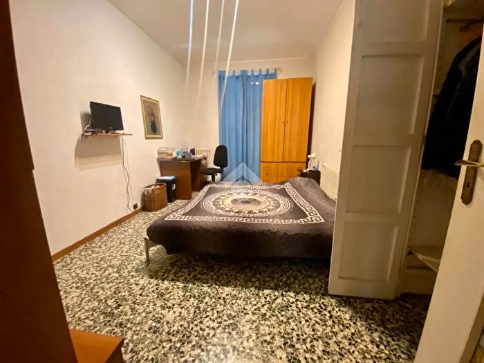 Appartamento quadrilocale in vendita in Via Verrès, Torino