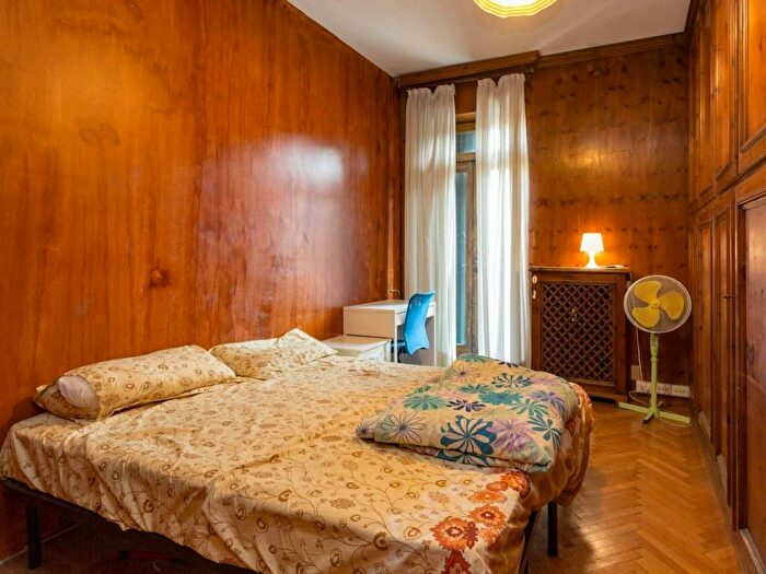 Appartamento con 6 locali in affitto in Via Giovanni Segantini, Navigli Darsena, Milano