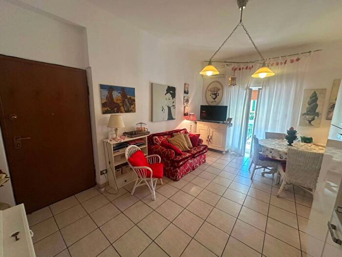 Appartamento trilocale in affitto in Viale Acqua Marina, Lavinio Mare, Anzio