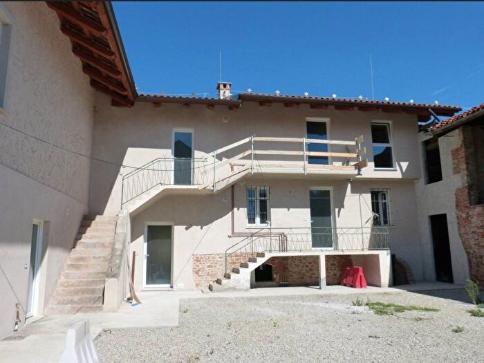 Appartamento bilocale in affitto in Via Vittorio Emanuele, Centro, Salmour