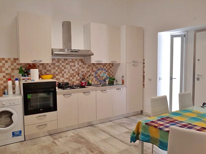 Appartamento trilocale in affitto in Catanzaro