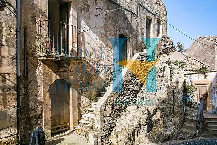 Casa in vendita in Palazzolo Acreide, Noto