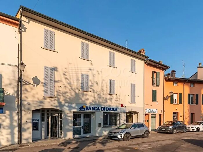 Appartamento con 5 locali in vendita in Mordano