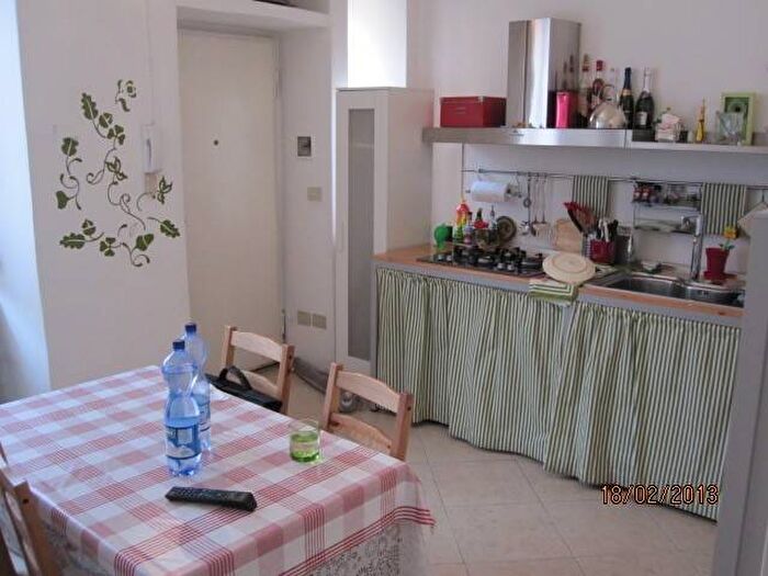 Appartamento trilocale in affitto in Via Antonio Fogazzaro, Montenero, Milano