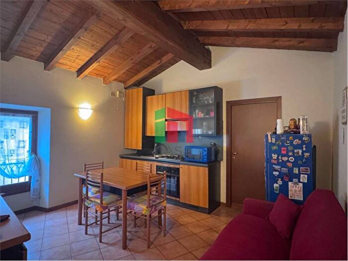 Appartamento bilocale in affitto in Via Quarena, Gavardo Sopraponte, Gavardo