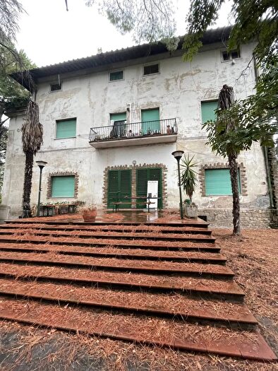 Appartamento con 10 locali in vendita in Scandicci, Scandicci