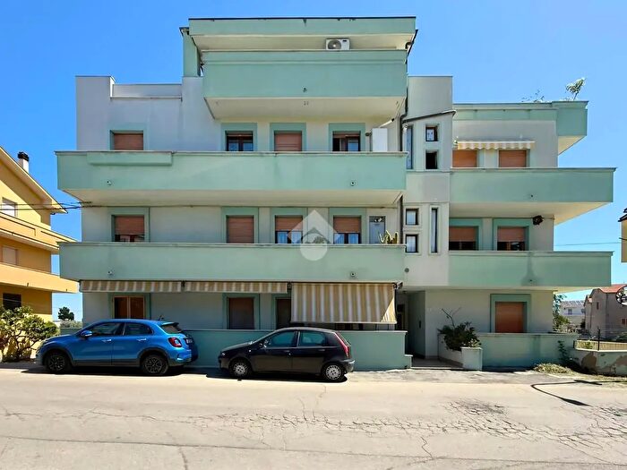 Appartamento trilocale in vendita in Via Maiella, San Salvo