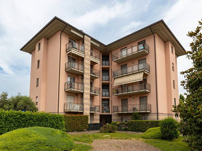 Appartamento trilocale in affitto in VIA PIETRO MASCAGNI, Stezzano