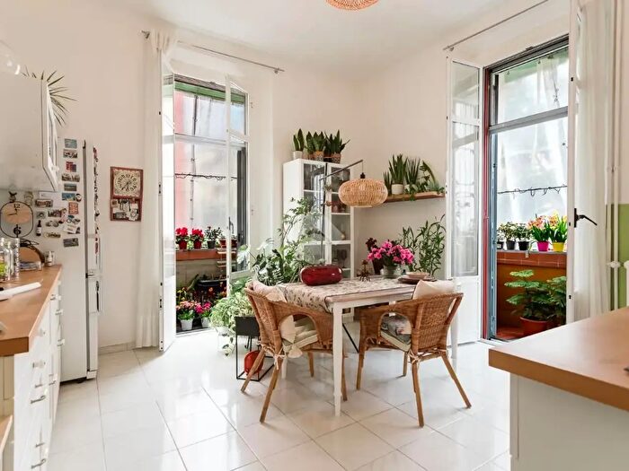 Appartamento trilocale in vendita in Via Jacopino da Tradate, Milano