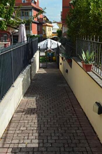 Casa trilocale in vendita in Via Assoro, Roma