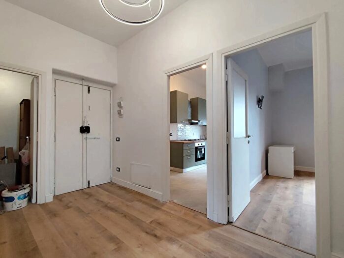 Appartamento trilocale in vendita in Via dei Gelsi, Roma