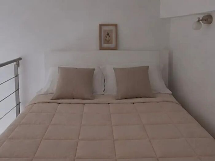 Appartamento monolocale in affitto in Via Carlo De Cristoforis, Milano