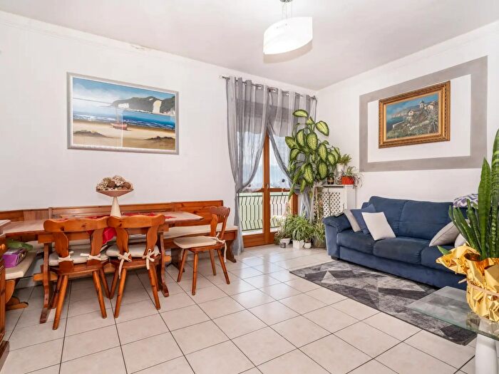 Appartamento bilocale in vendita in Via Cuneo B, Barge