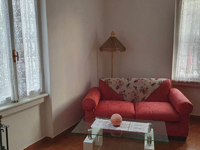 Appartamento bilocale in affitto in Cerro, LavenoMombello