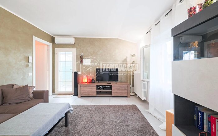 Casa quadrilocale in vendita in Via Gargano, Ravenna