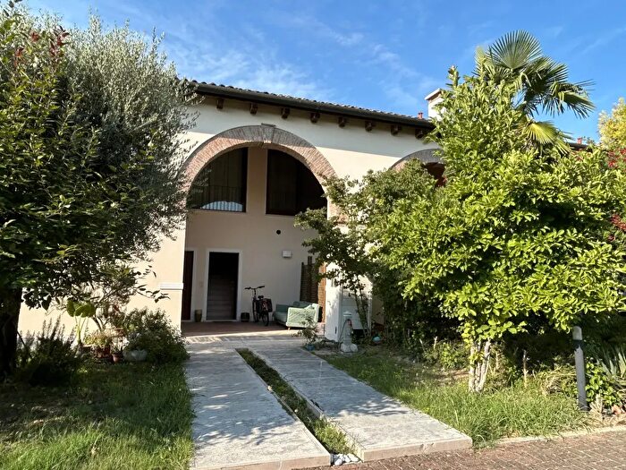 Appartamento bilocale in vendita in Via Pionara, Venezia