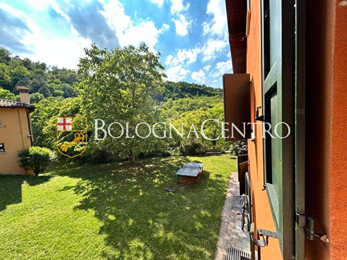 Appartamento con 6 locali in affitto in Via Di San Luca, Colli Saragozza, Bologna