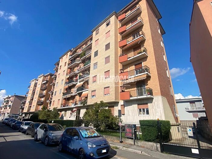 Appartamento bilocale in vendita in Via IV Novembre, Cornaredo
