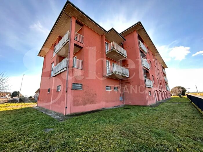 Appartamento quadrilocale in vendita in Via Olivetti, Scaldasole