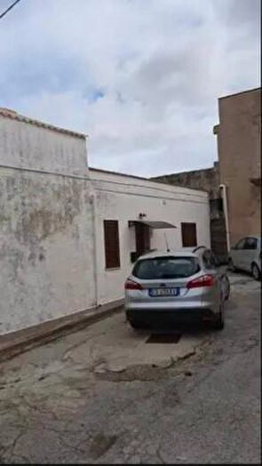 Appartamento trilocale in vendita in Nucleo Case Agosta, Valderice