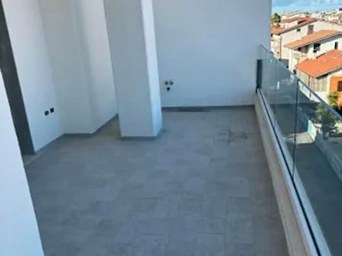 Appartamento trilocale in vendita in Via Guglielmo Pepe, Tortoreto