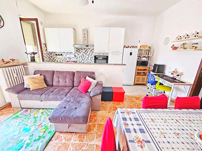 Appartamento trilocale in vendita in Via Romera, Alessandria