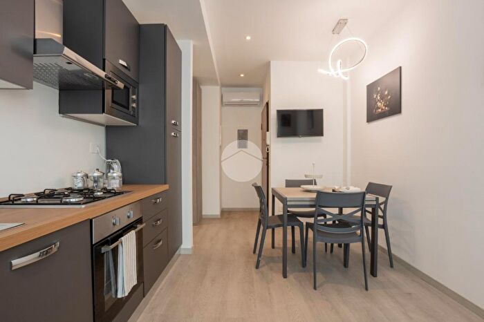 Appartamento bilocale in vendita in Via Sebastiano Ziani, Roma