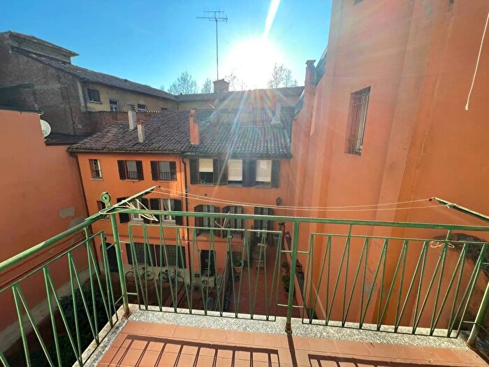 Appartamento trilocale in affitto in Bologna, Bologna