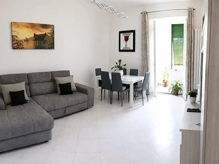 Appartamento quadrilocale in vendita in Livorno
