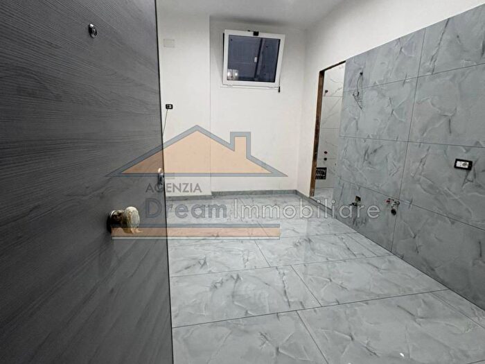 Appartamento trilocale in affitto in Via Giardini, Giardini Oasi Sacro Cuore, Giugliano in Campania
