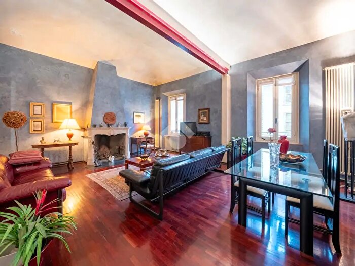 Appartamento trilocale in vendita in Str Petrarca, Parma