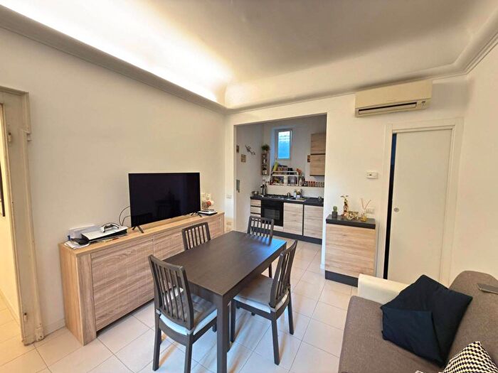 Appartamento bilocale in affitto in Via Giovan Battista Pergolesi, Buenos Aires, Milano
