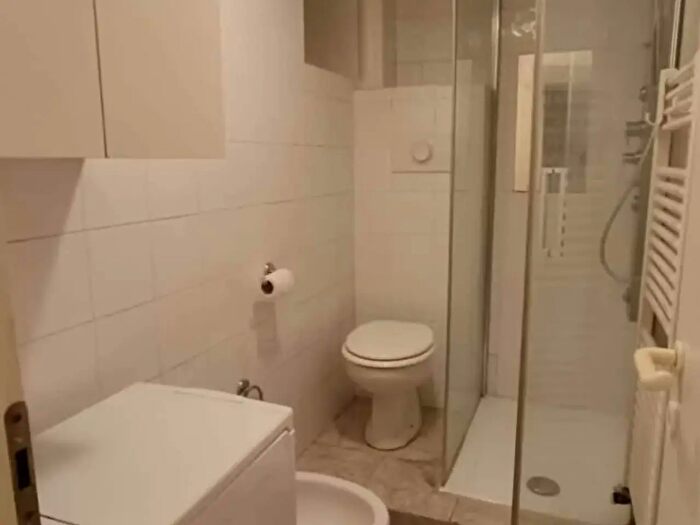 Appartamento monolocale in affitto in Piazza Firenze, Milano