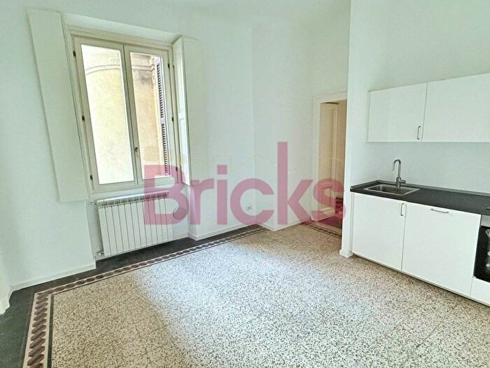 Appartamento quadrilocale in affitto in VIA GIUSEPPE MEDA, Ascanio Sforza, Milano