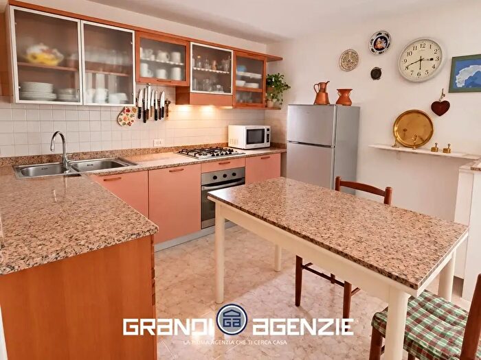 Casa con 11 locali in vendita in Via S Trovaso, Treviso