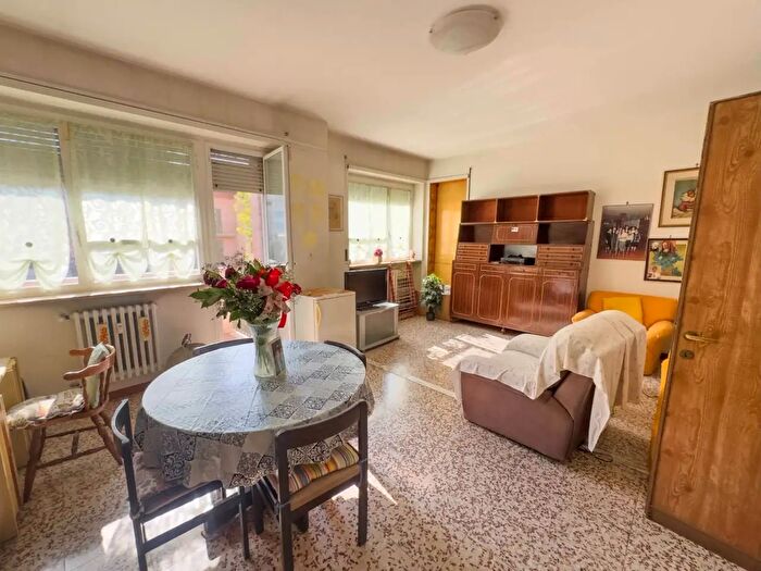Appartamento con 5 locali in vendita in Via Mirafiori, Beinasco