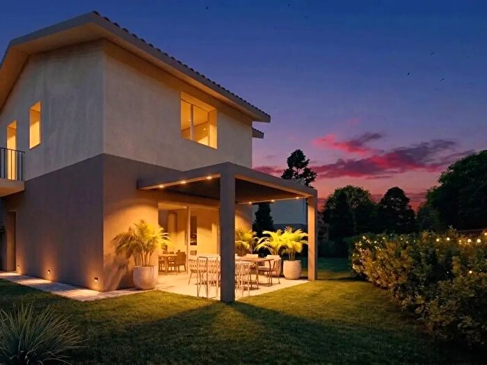 Casa quadrilocale in vendita in Via Candia, Vicenza