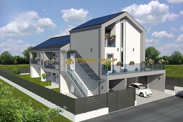 Appartamento quadrilocale in vendita in Via Monviso, Moncalieri