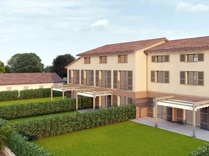 Casa bilocale in vendita in Porporano, Parma