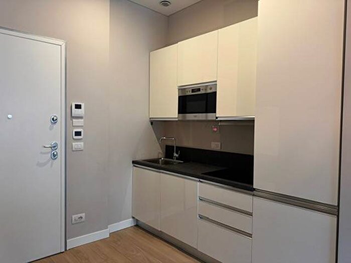 Appartamento bilocale in affitto in Via Conte Secondo Frola, Via Roma, Torino