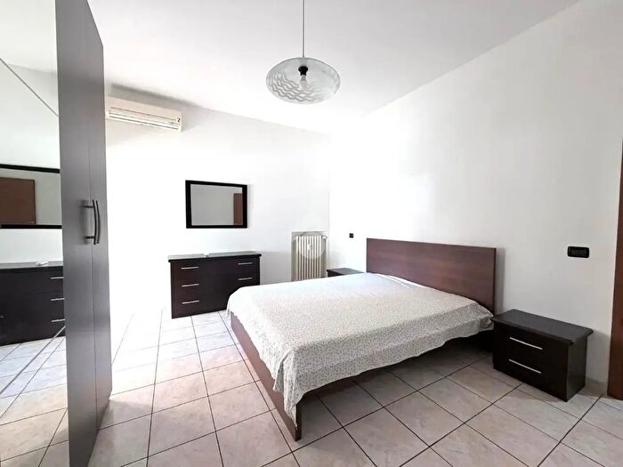Appartamento bilocale in affitto in Via Valsesia, Roma