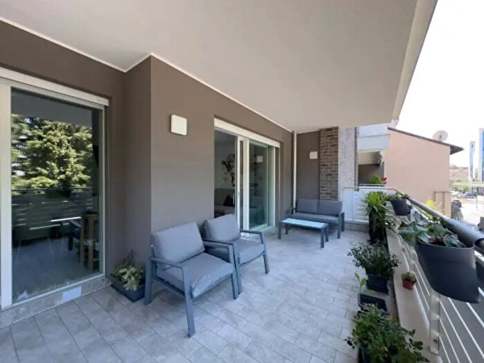 Appartamento trilocale in vendita in Via Giacomo Matteotti, Lissone